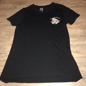Women’s “wanderlust” top